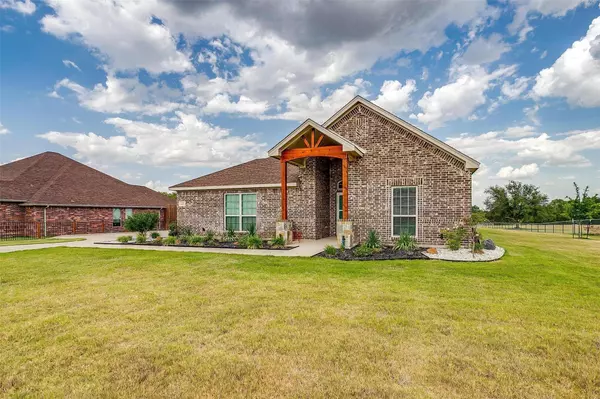 Joshua, TX 76058,122 Trailwood Drive