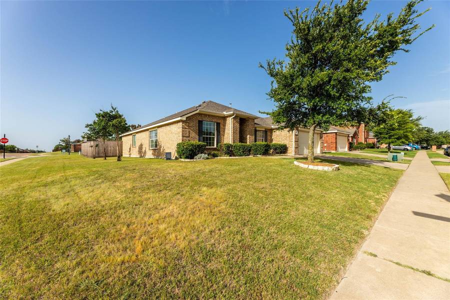 417 Connemara Trail, Celina, TX 75009