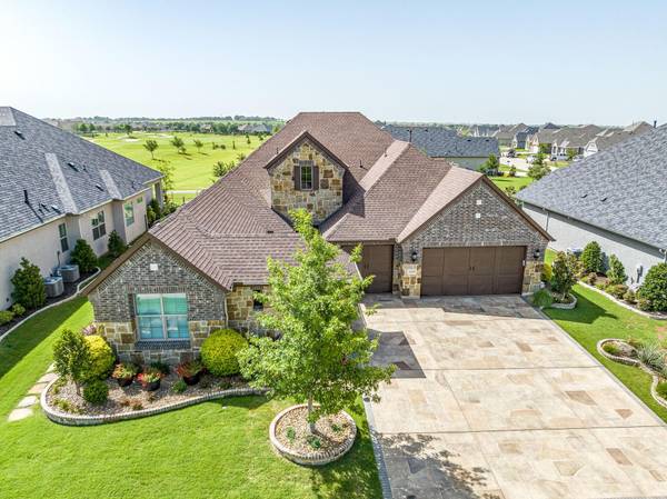 12225 Grosbeak Drive, Denton, TX 76207