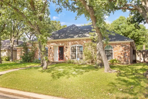 Arlington, TX 76006,1909 Springbranch Drive