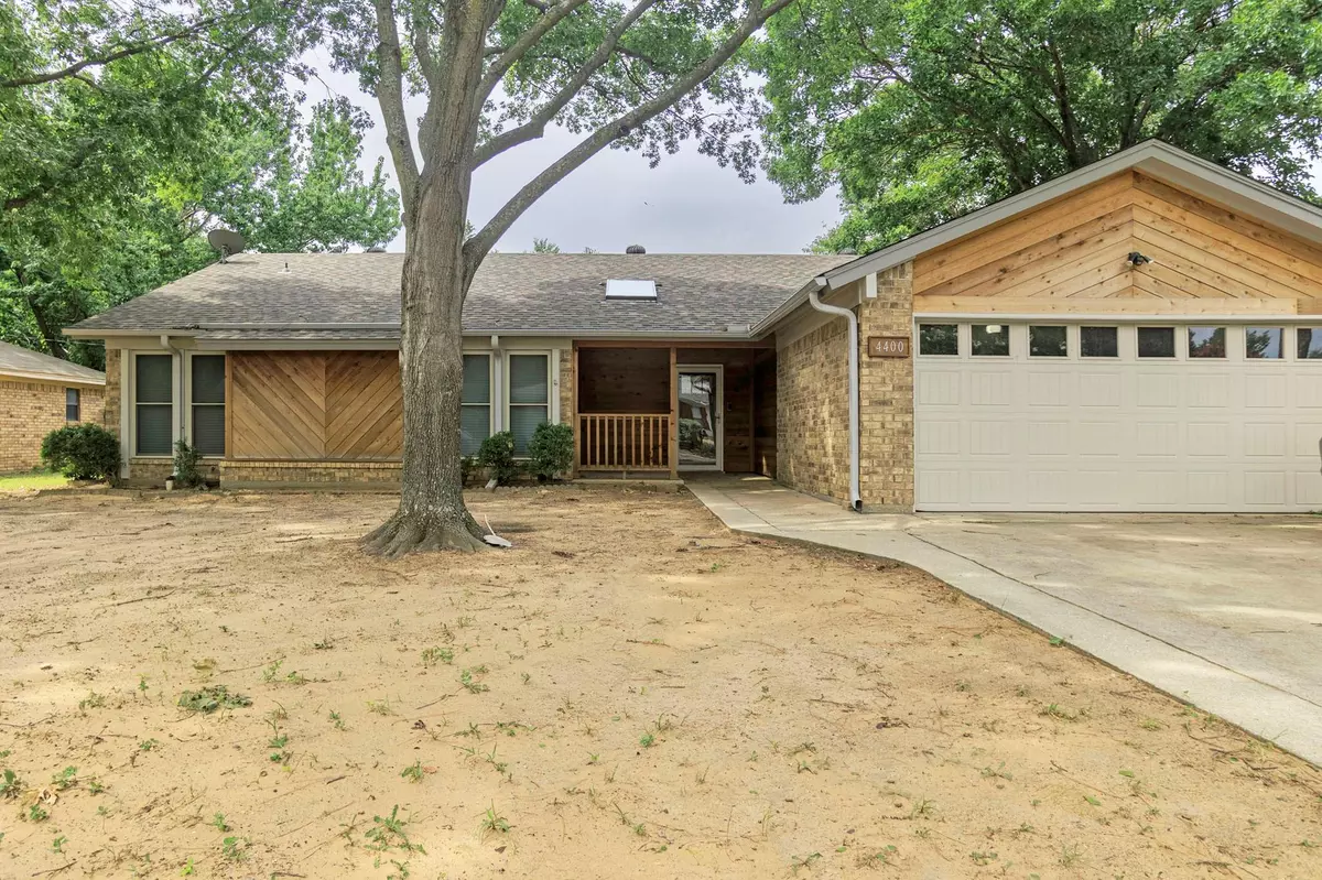 Arlington, TX 76016,4400 Woodhill Drive