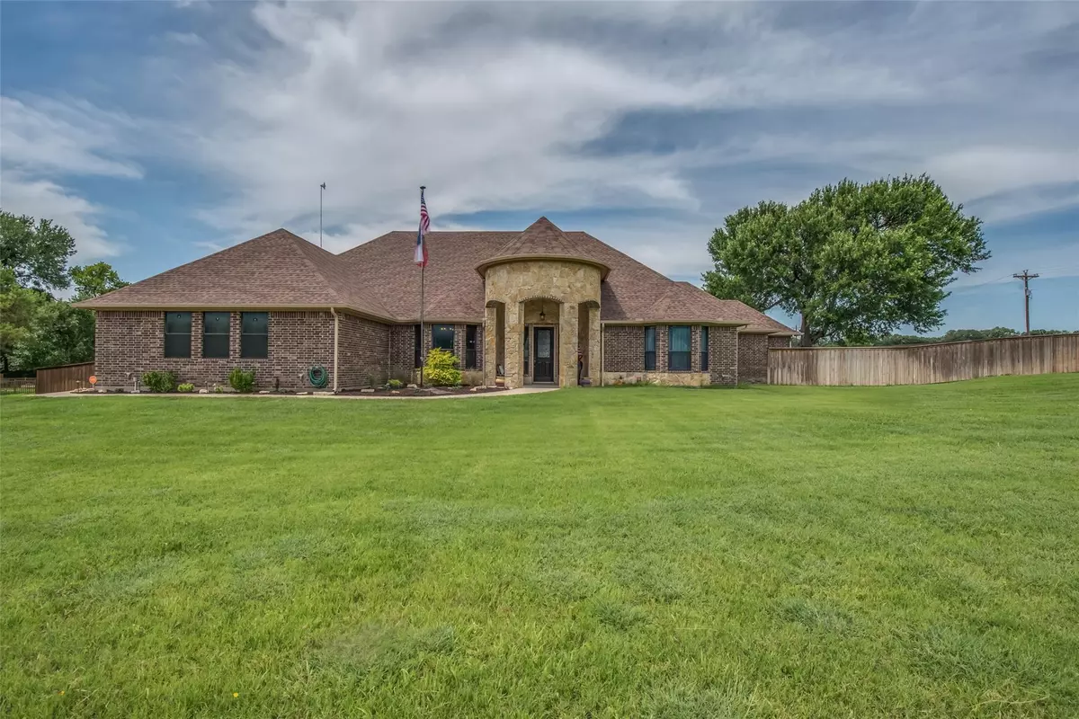 Weatherford, TX 76087,100 Foxpointe Circle