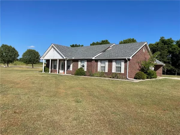 Earlsboro, OK 74840,106 Cody Road