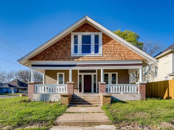 818 W Richmond Avenue, Fort Worth, TX 76110