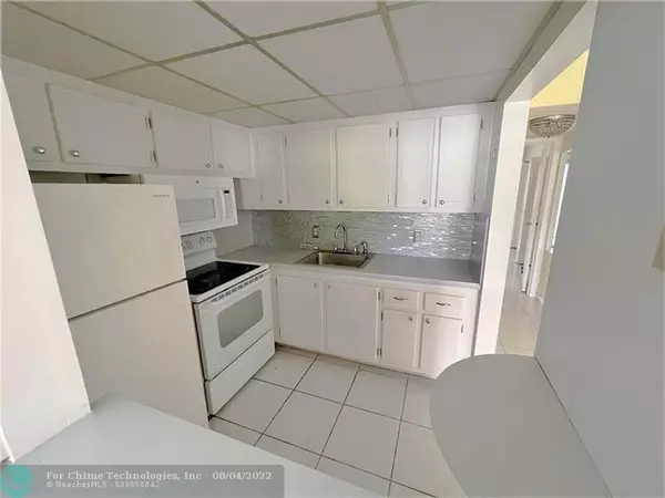 Deerfield Beach, FL 33442,115 Farnham E  #115