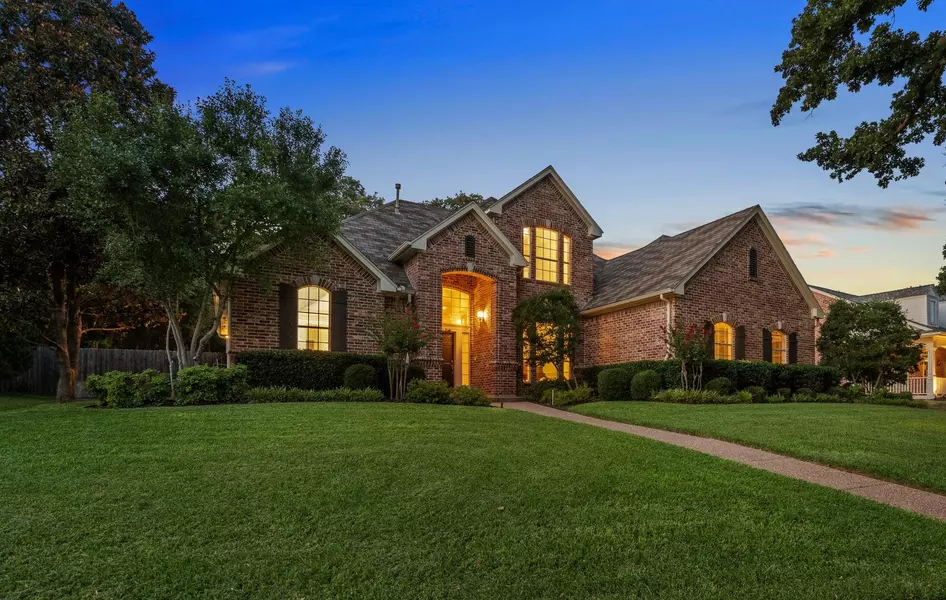 2804 Yorkshire Lane, Southlake, TX 76092