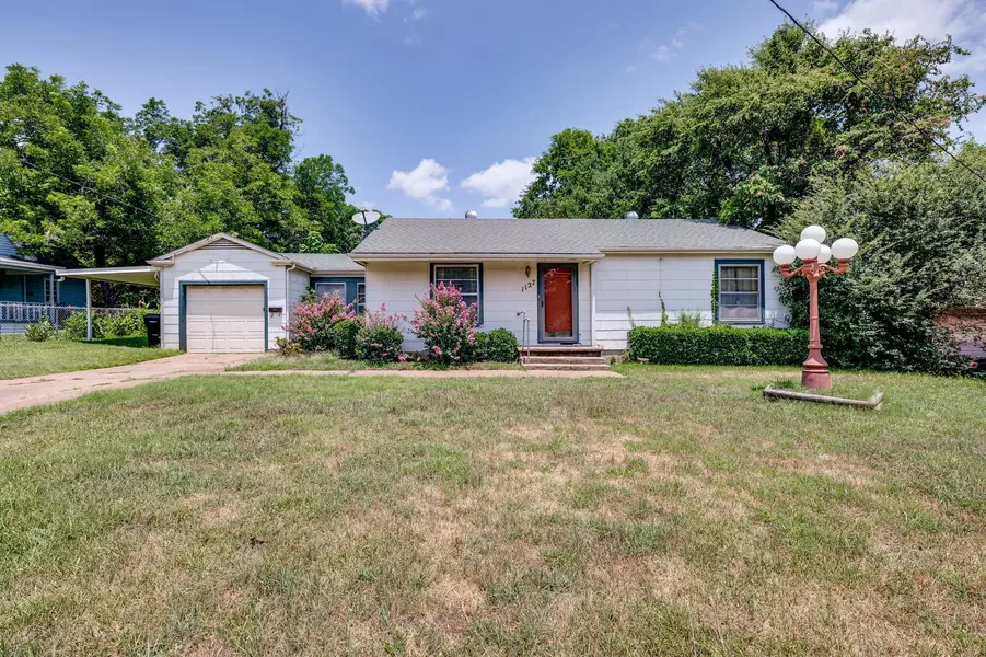 1127 W Bullock Street, Denison, TX 75020