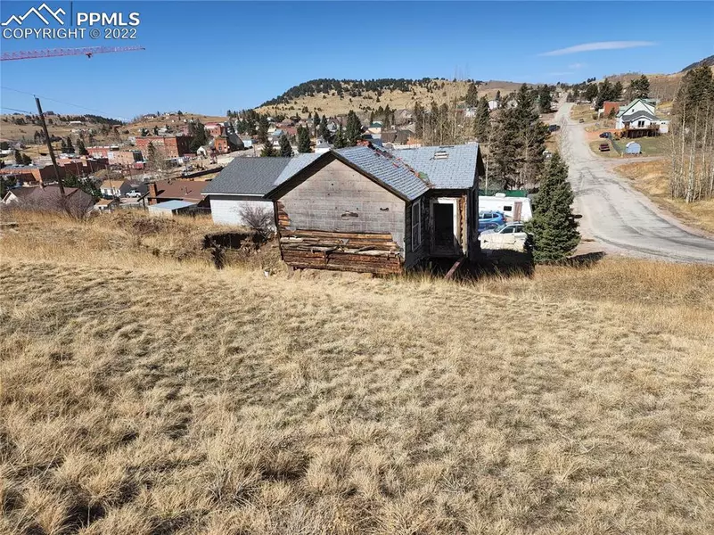 214 E Golden AVE, Cripple Creek, CO 80813