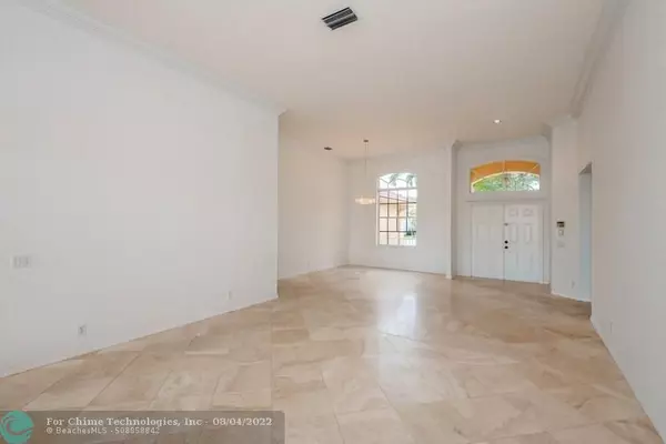 Weston, FL 33327,953 Crestview Cir