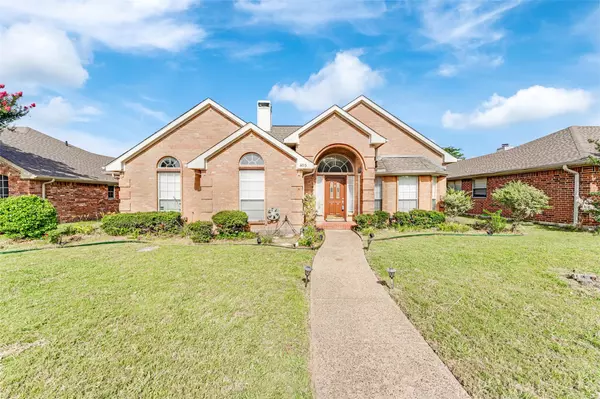 405 N Winding Oaks Drive, Wylie, TX 75098