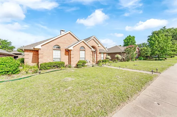 Wylie, TX 75098,405 N Winding Oaks Drive