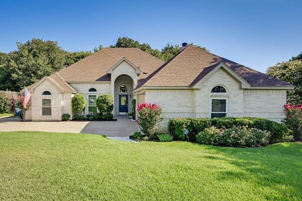 2105 Country Brook Drive, Weatherford, TX 76087