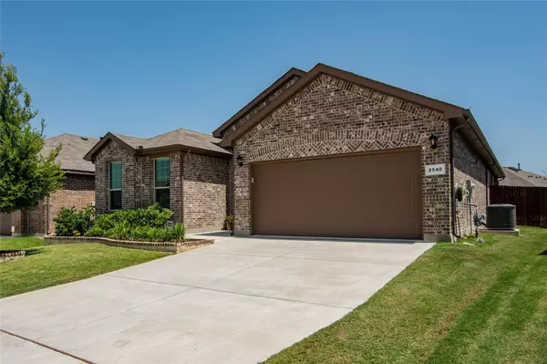 2540 Red Draw Road, Fort Worth, TX 76177