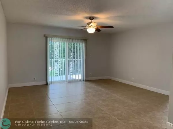 Deerfield Beach, FL 33441,706 SE 2nd Ave  #436