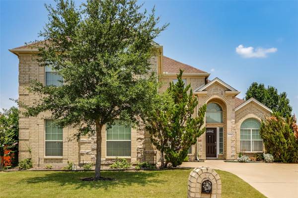 5544 Brazoria Drive, Grand Prairie, TX 75052