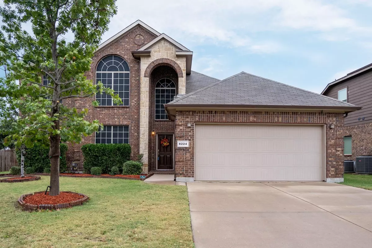 Fort Worth, TX 76131,8224 Misty Water Drive