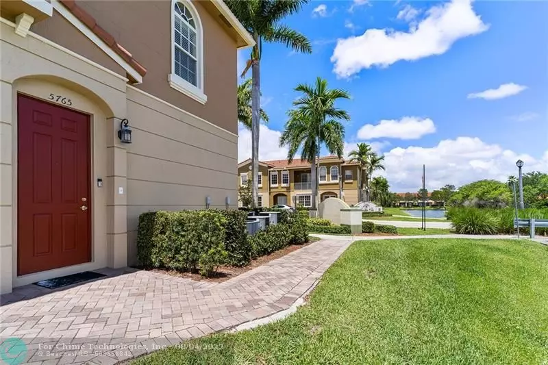 5765 Hampton Hills Blvd  #5765, Tamarac, FL 33321