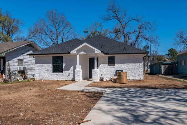 419 E Gandy Street, Denison, TX 75021