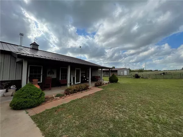 236 County Street 2760, Minco, OK 73059