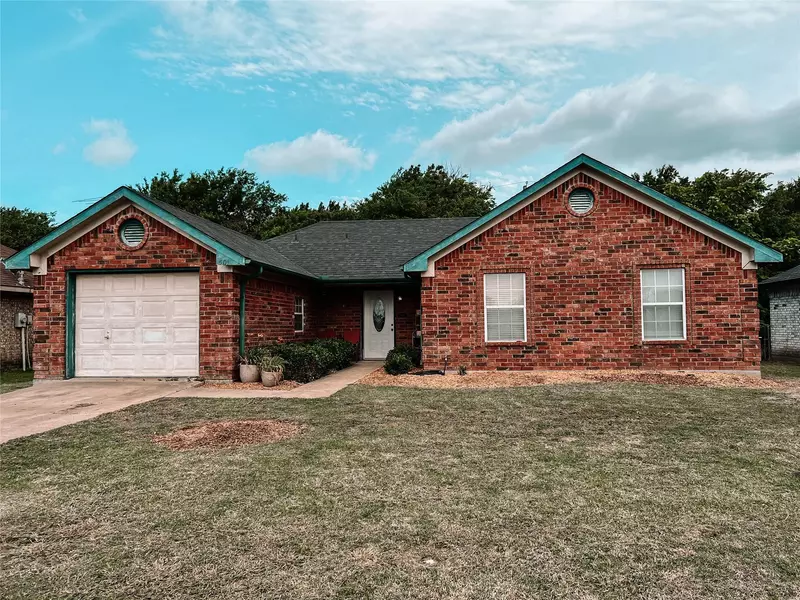 501 Phillips Circle, Kaufman, TX 75142