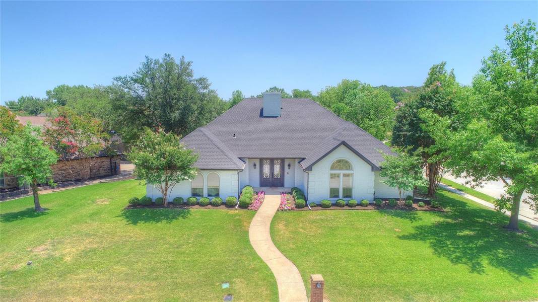 21 Edgemere Drive, Trophy Club, TX 76262