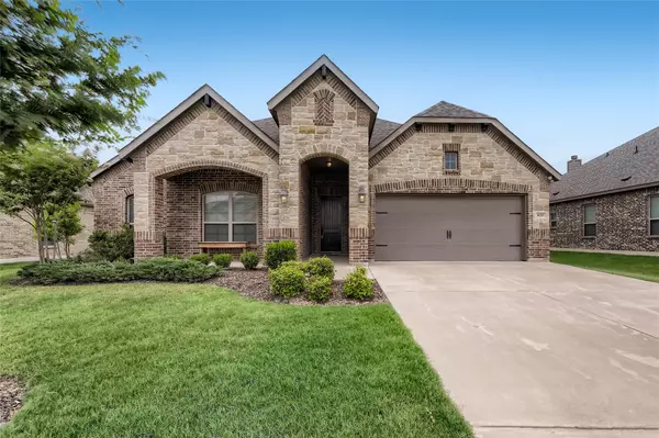 621 Rustic Trail, Midlothian, TX 76065