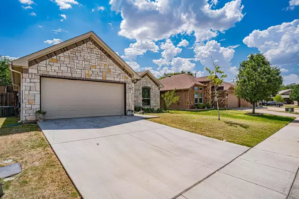 Granbury, TX 76049,4300 Sapphire Lane