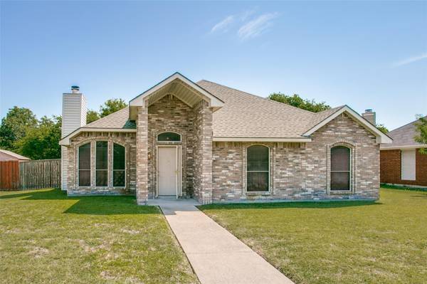 8810 Pheasant Run Drive, Rowlett, TX 75089