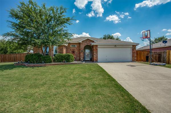 1624 Sequoia Drive, Krum, TX 76249