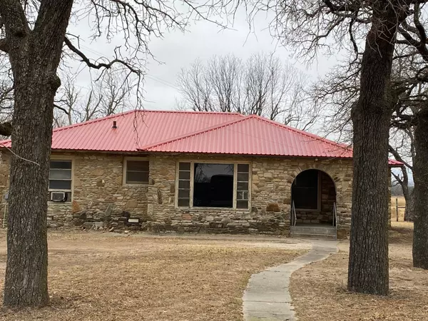 1350 County Road 404, Comanche, TX 76442