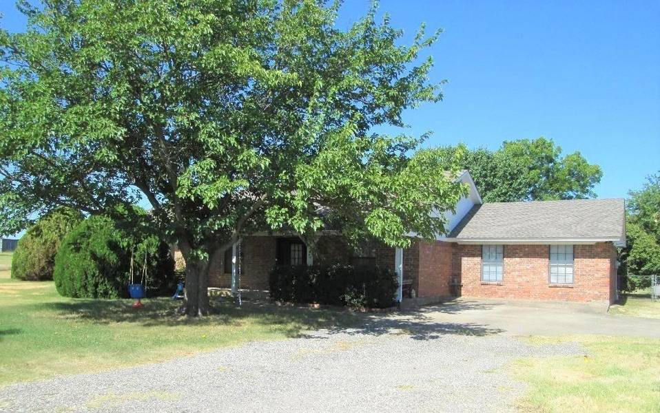 4368 Florence Road, Ponder, TX 76259