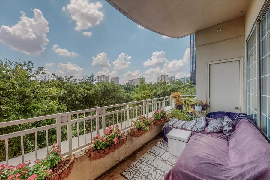 3225 Turtle Creek Boulevard #403, Dallas, TX 75219