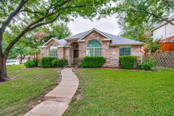 1390 Grass Valley Drive, Rockwall, TX 75087