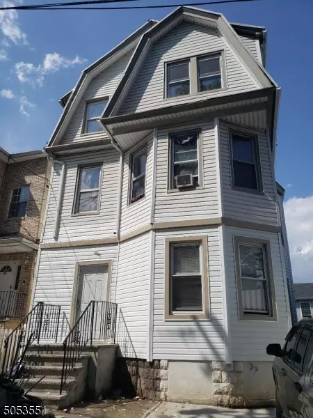 43 Delavan Ave, Newark City, NJ 07104