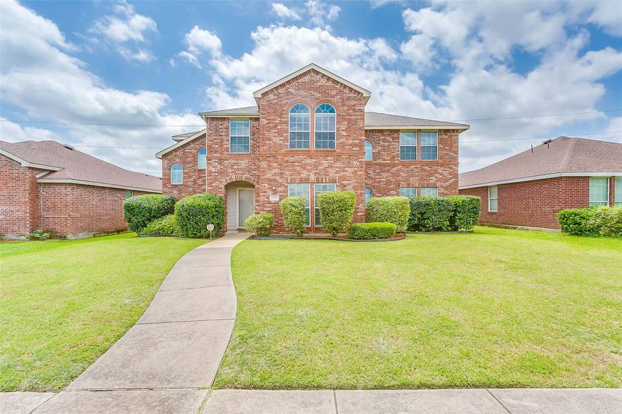 2616 Saint Andrews Drive, Lancaster, TX 75146