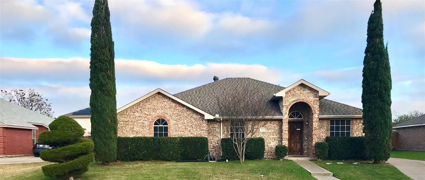 1212 Rio Vista Drive, Desoto, TX 75115