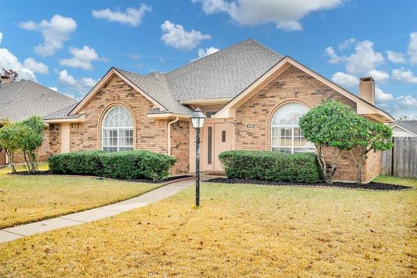 1405 Mapleview Drive, Carrollton, TX 75007