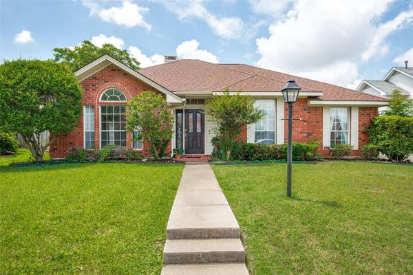 1425 Dudley Drive, Carrollton, TX 75007