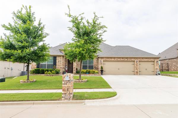 226 Canterbury Court, Midlothian, TX 76065