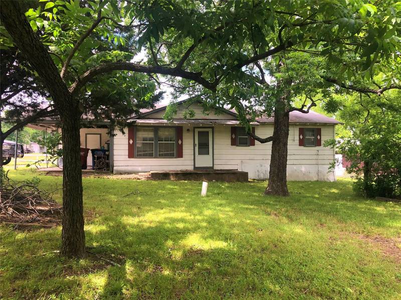 237 N Sherman Street, Van Alstyne, TX 75495