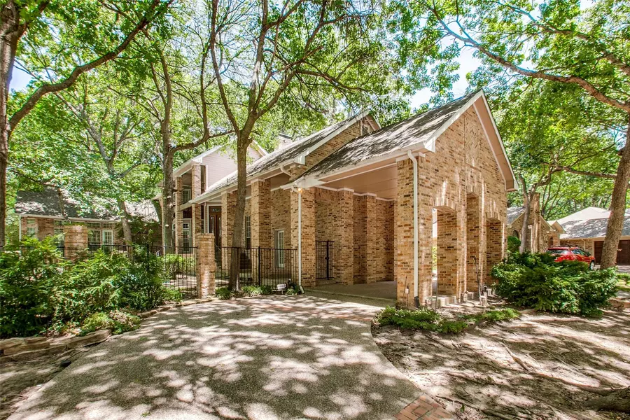 2805 Woods Lane, Garland, TX 75044