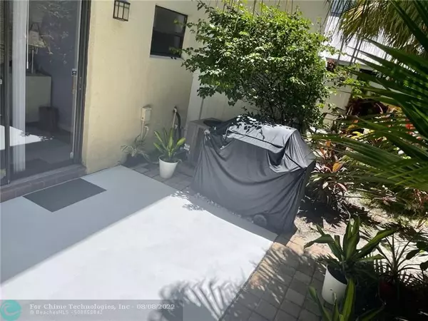 Fort Lauderdale, FL 33304,1455 Holly Heights Dr  #38