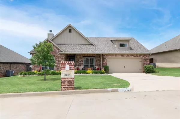 2821 S Lillis Lane,  Denison,  TX 75020