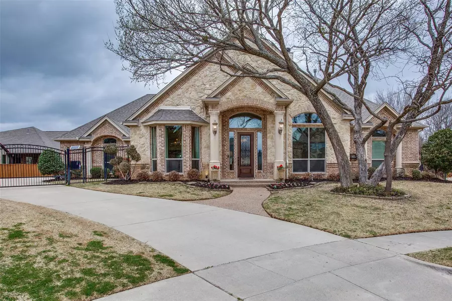 3333 Van Zandt Court, Grapevine, TX 76092