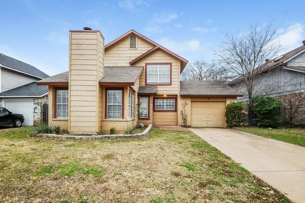 4613 Waterway Drive N, Fort Worth, TX 76137