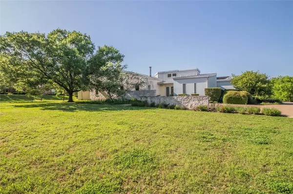 Grapevine, TX 76051,3408 Rolling Hills Lane