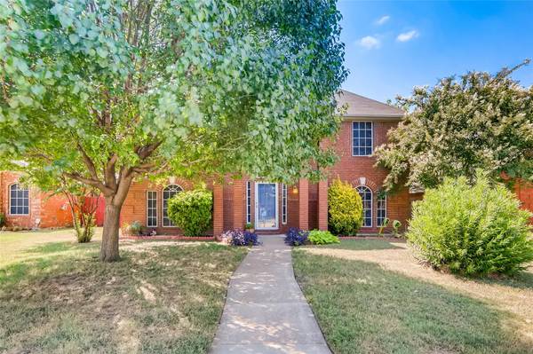 7237 Indiana Avenue, Fort Worth, TX 76137