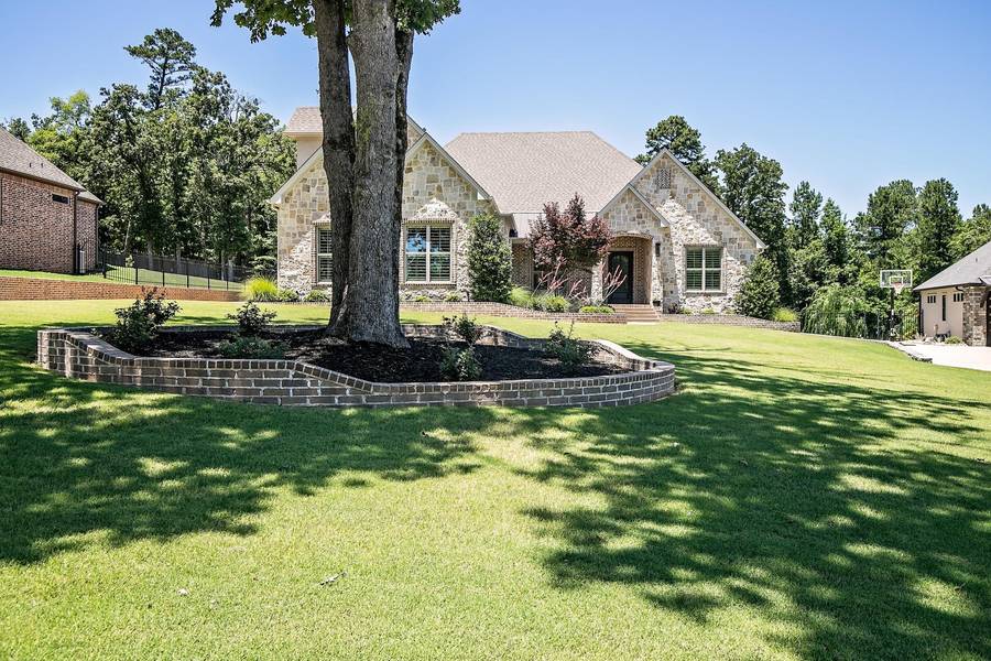 11128 Hidden Hollow Lane, Tyler, TX 75703