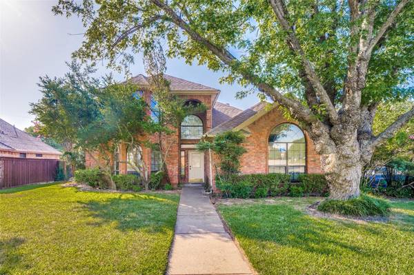 6307 Sandybrook Drive, Arlington, TX 76001