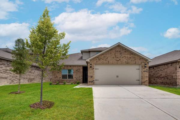 820 Mallorie Lane, Ferris, TX 75125